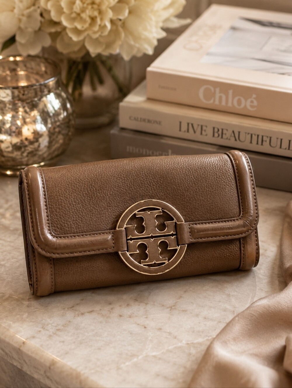 Tory Burch Amanda Wallet Royal‎ Tan Leather Clutch Gold Logo NWT